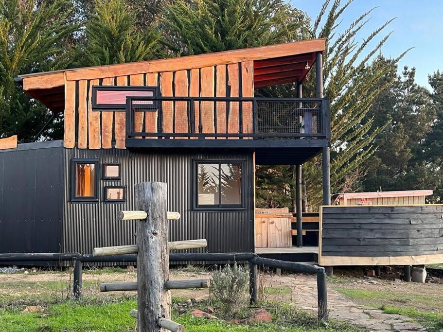 Preciosa Mini-casa-bote Bien Ubicada Y Linda Vista *