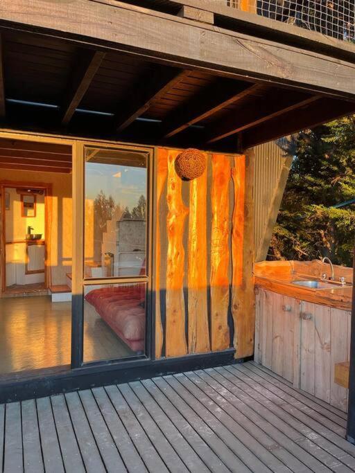 Preciosa Mini-casa-bote Bien Ubicada Y Linda Vista *
