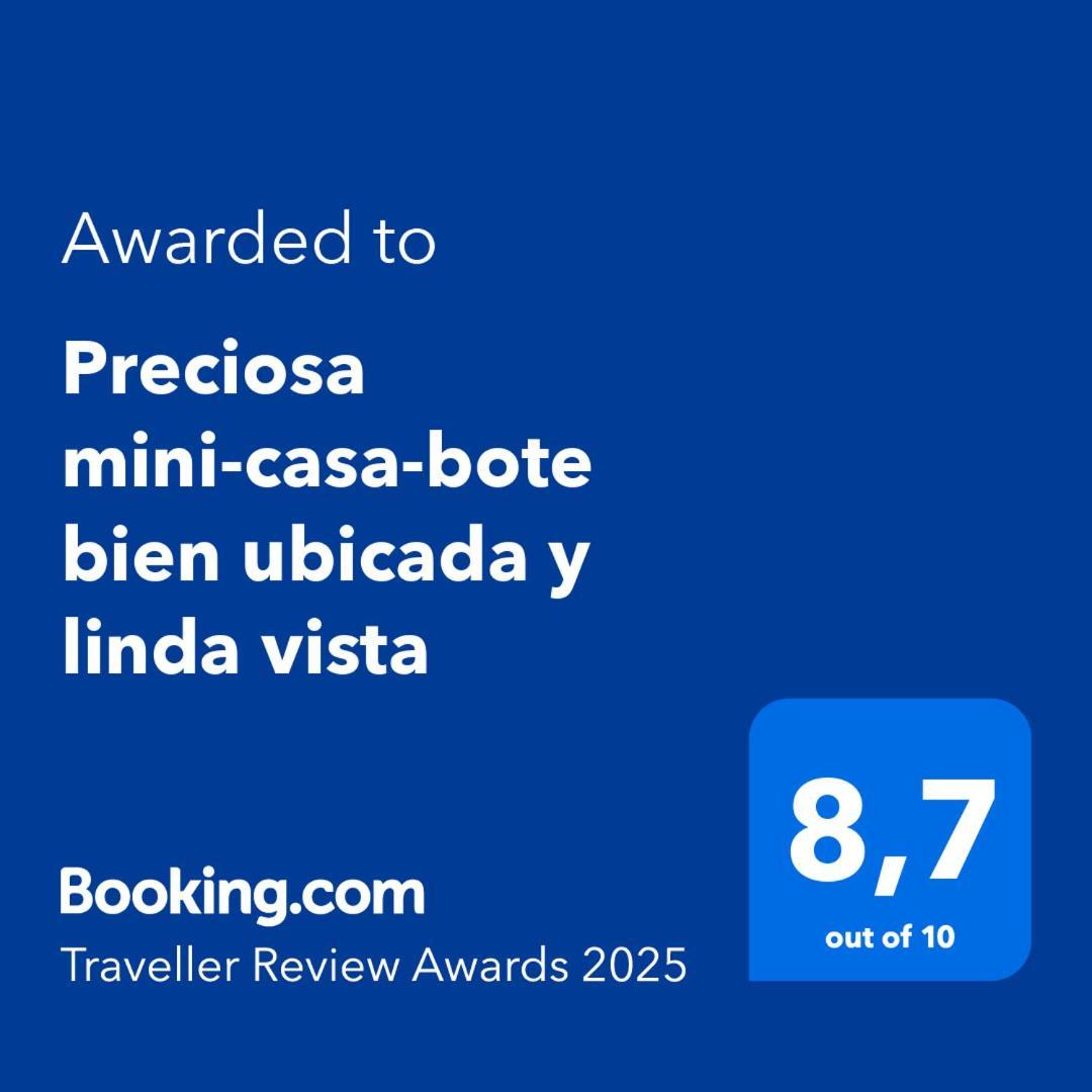 Preciosa Mini-casa-bote Bien Ubicada Y Linda Vista Villa